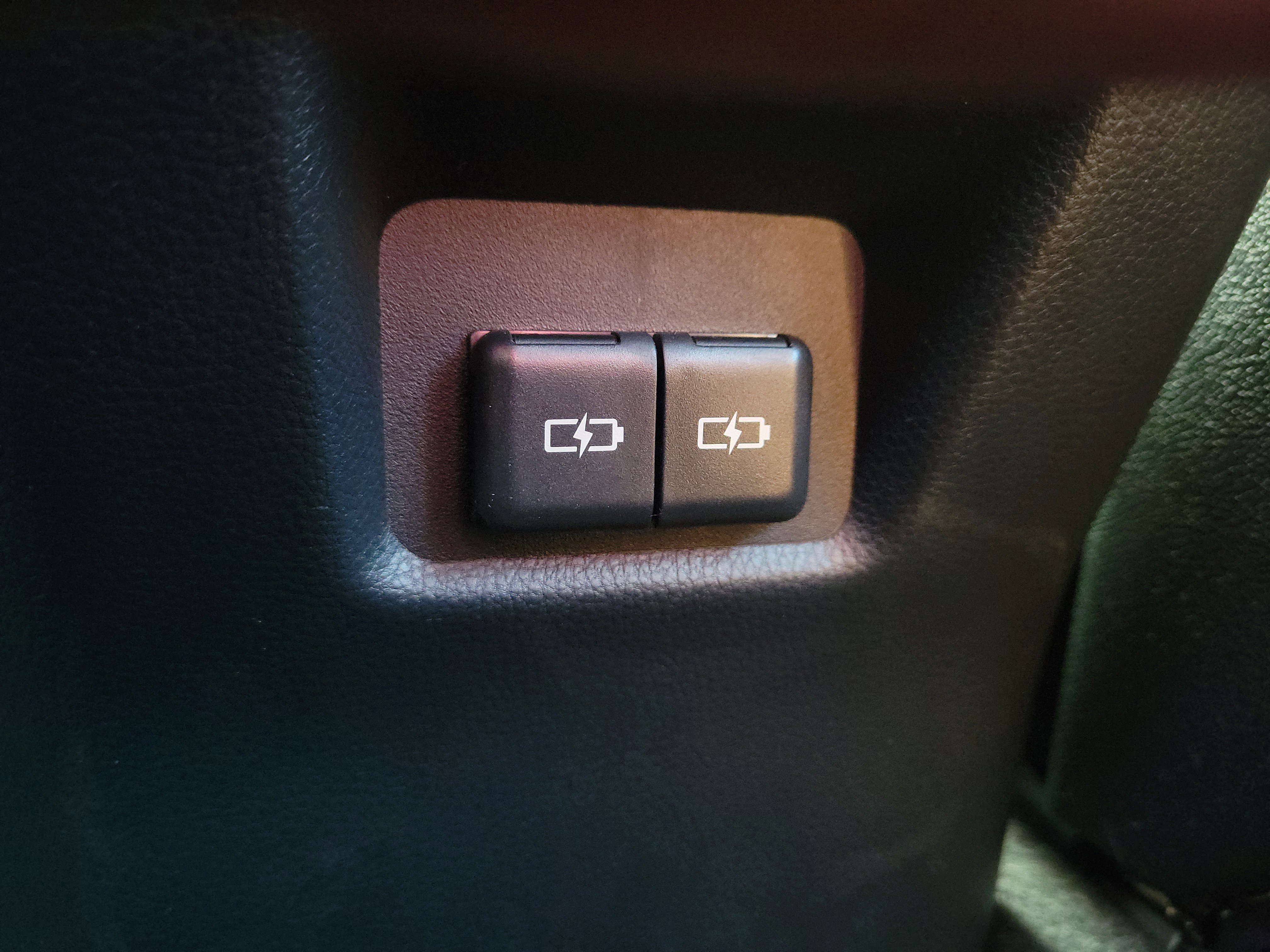 Used 2024 Toyota RAV4 XLE image 10