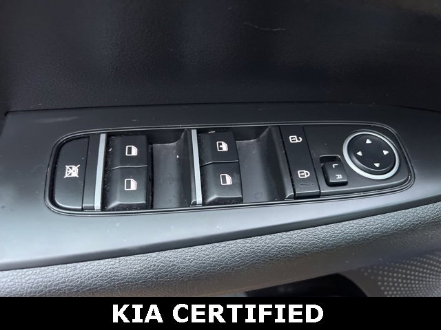 Certified 2023 Kia Forte LXS w/ LXS Technology Package image 18