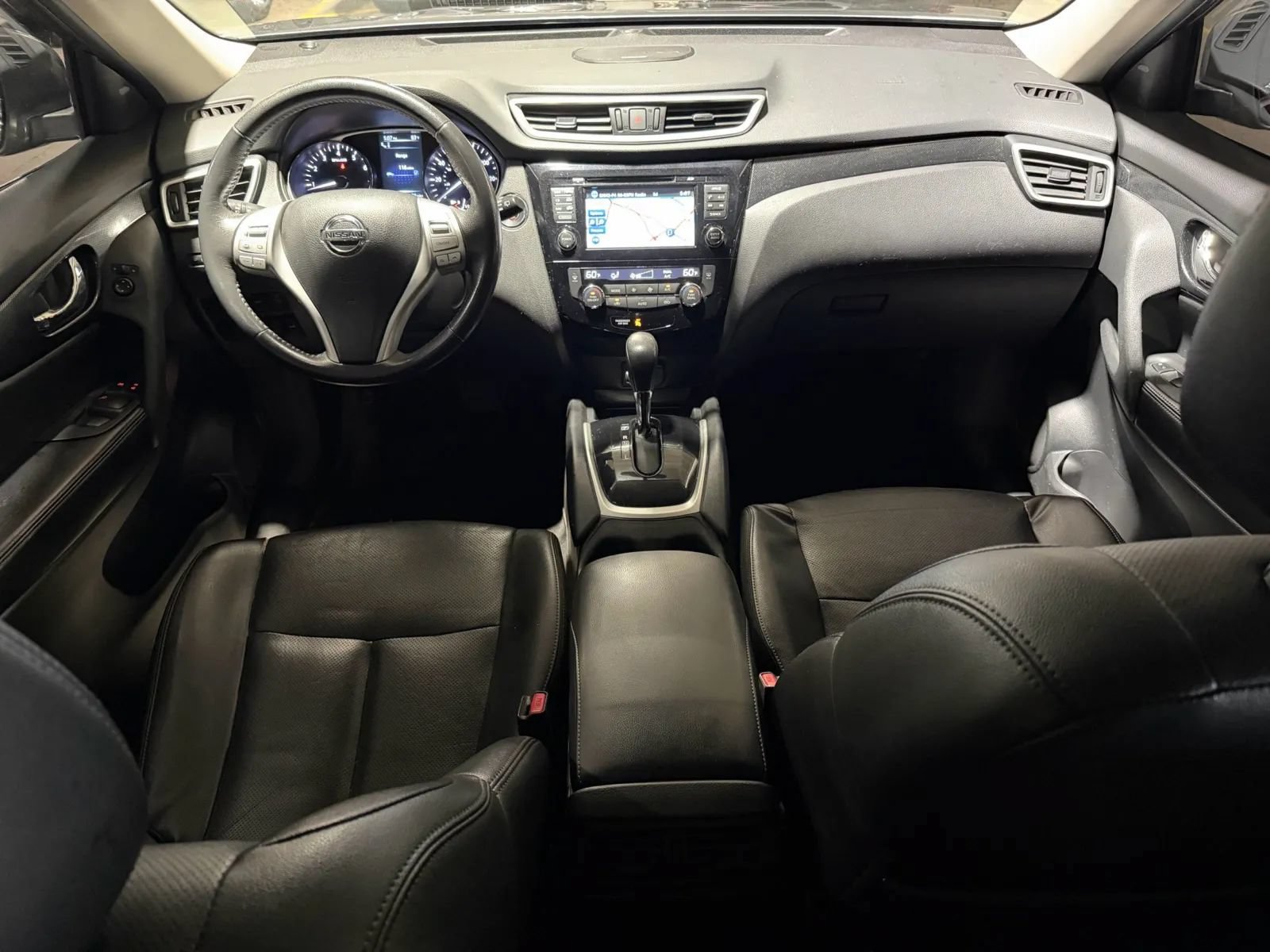 Used 2016 Nissan Rogue SL w/ SL Premium Package AWD/4WD image 7