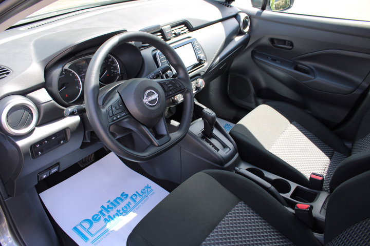 Used 2024 Nissan Versa S w/ Trunk Package FWD image 21