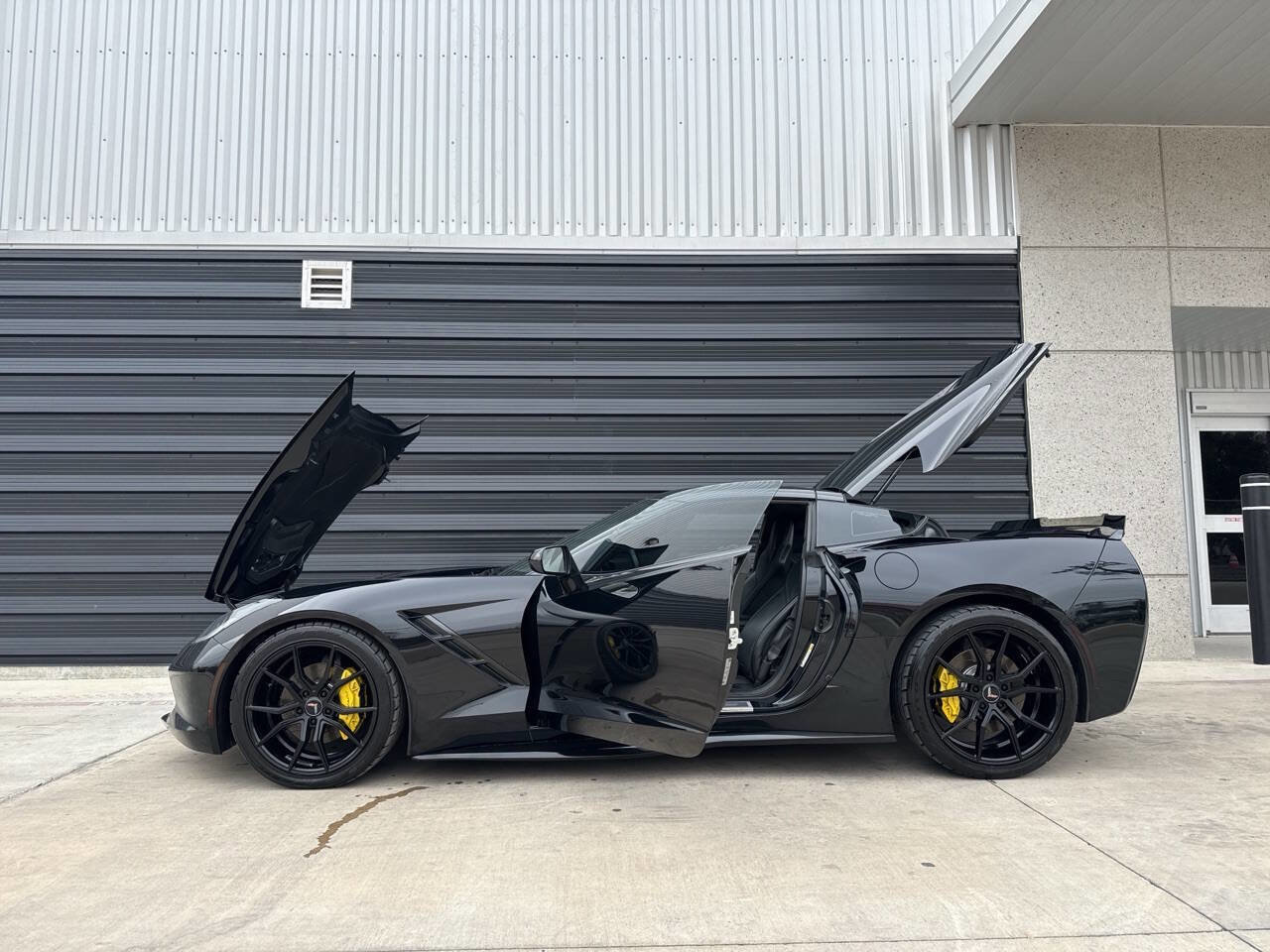 Used 2014 Chevrolet Corvette Stingray Coupe w/ 3LT Preferred Equipment Group image 20