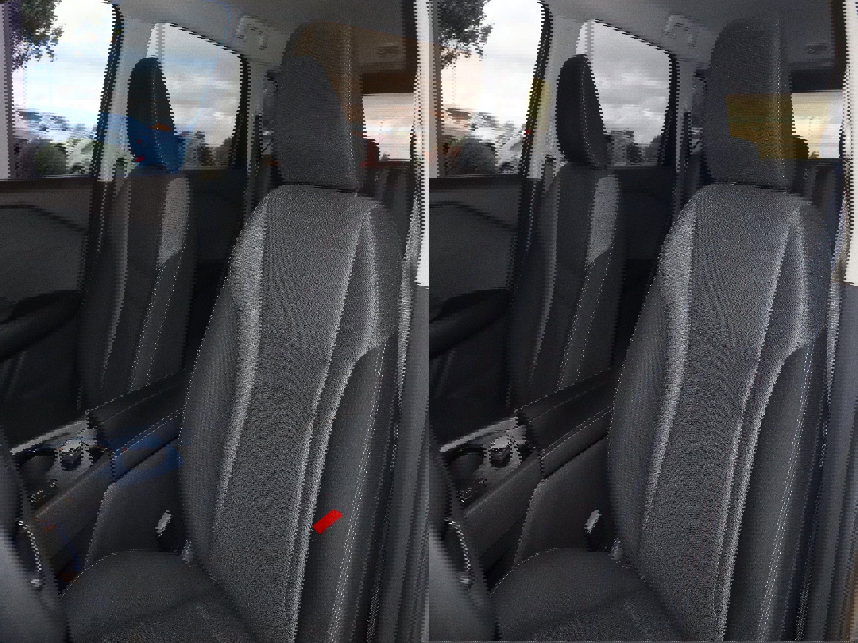 Used 2021 Nissan Rogue SV image 31