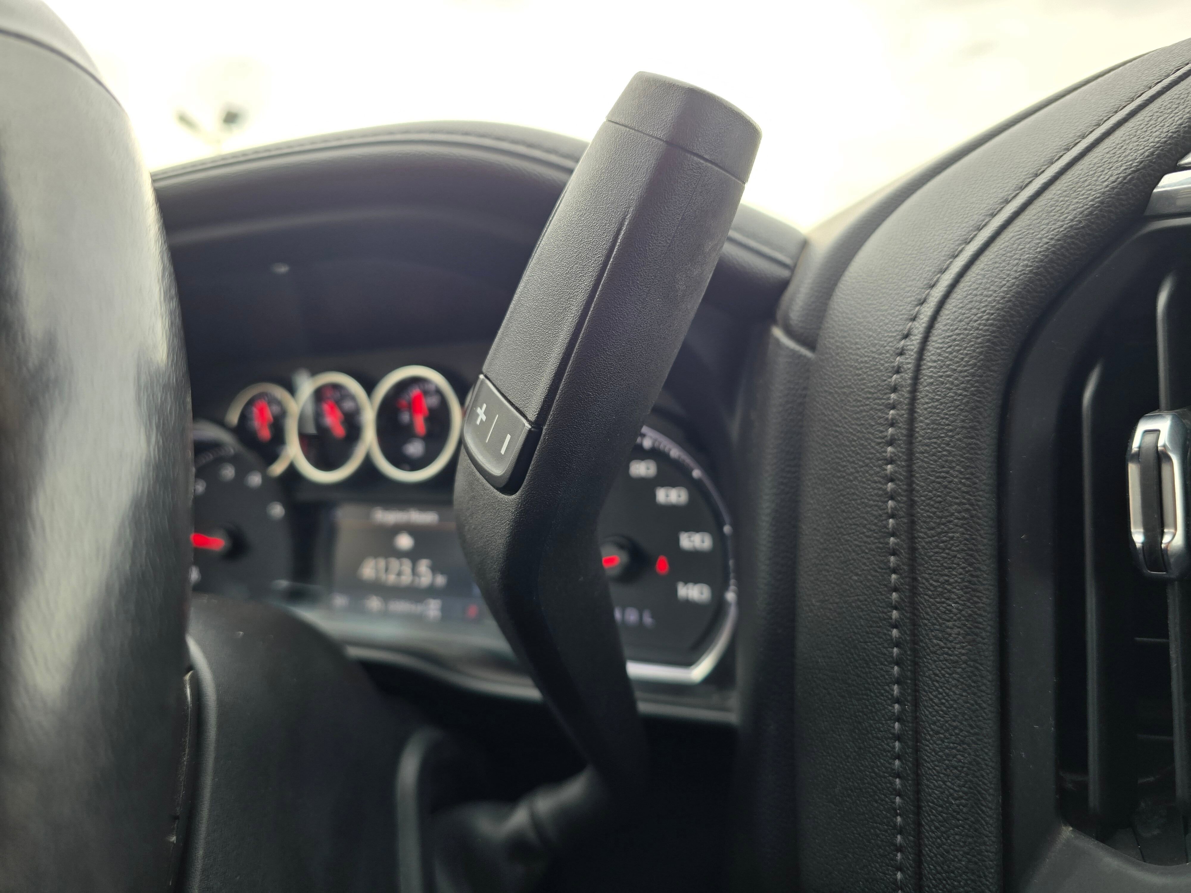 Used 2022 Chevrolet Silverado 2500 LTZ w/ Safety Package image 52