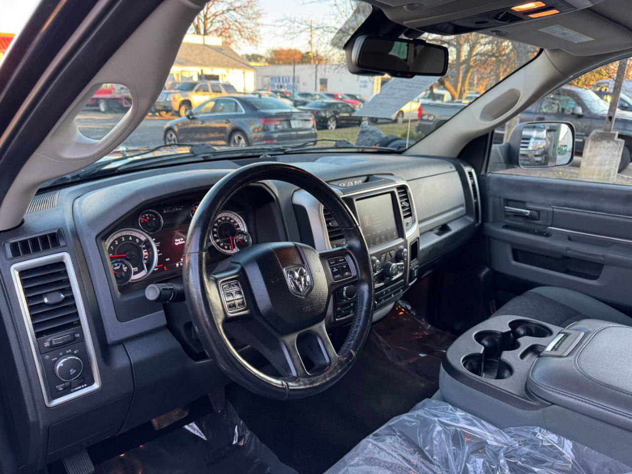 Used 2015 RAM 1500 Big Horn image 12