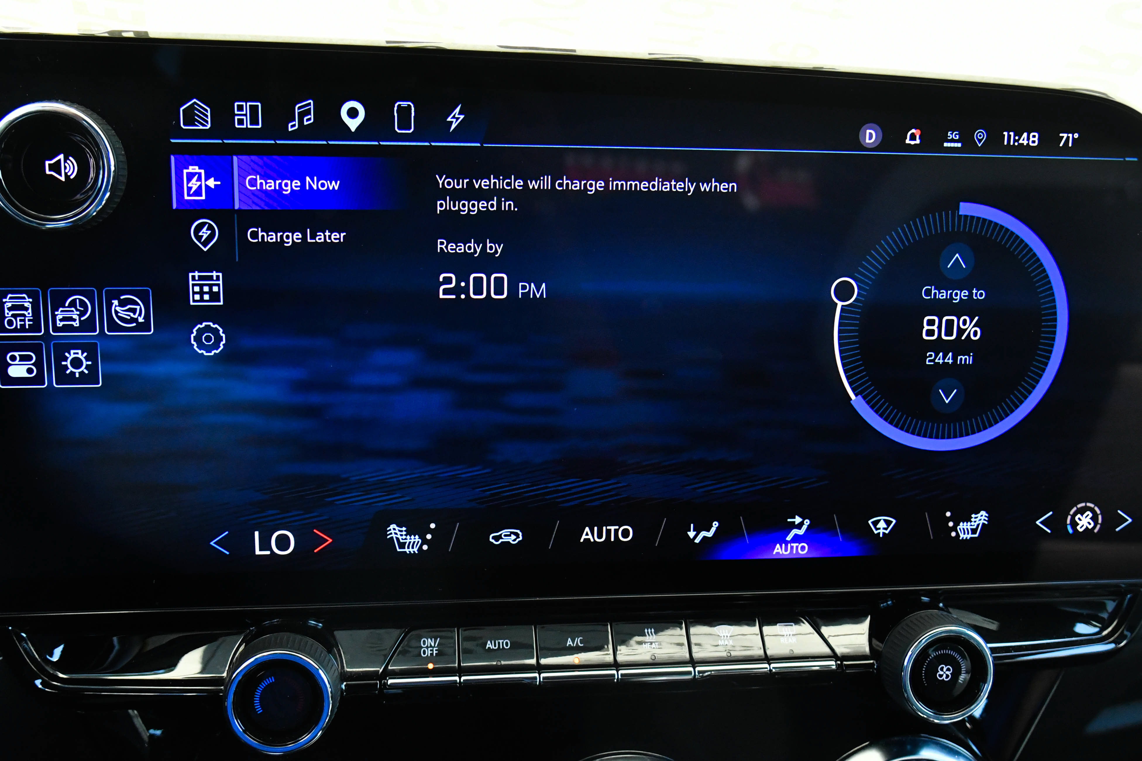 Used 2024 Chevrolet Blazer EV LT AWD/4WD image 31