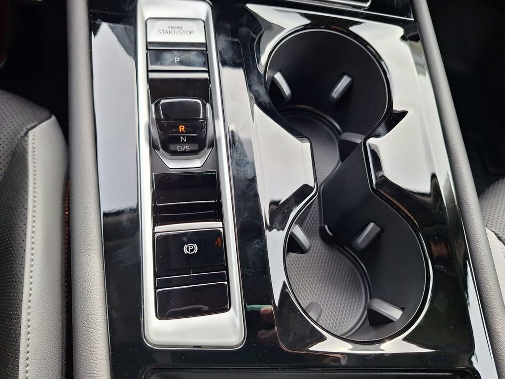 New 2026 Volkswagen Atlas Peak Edition image 18