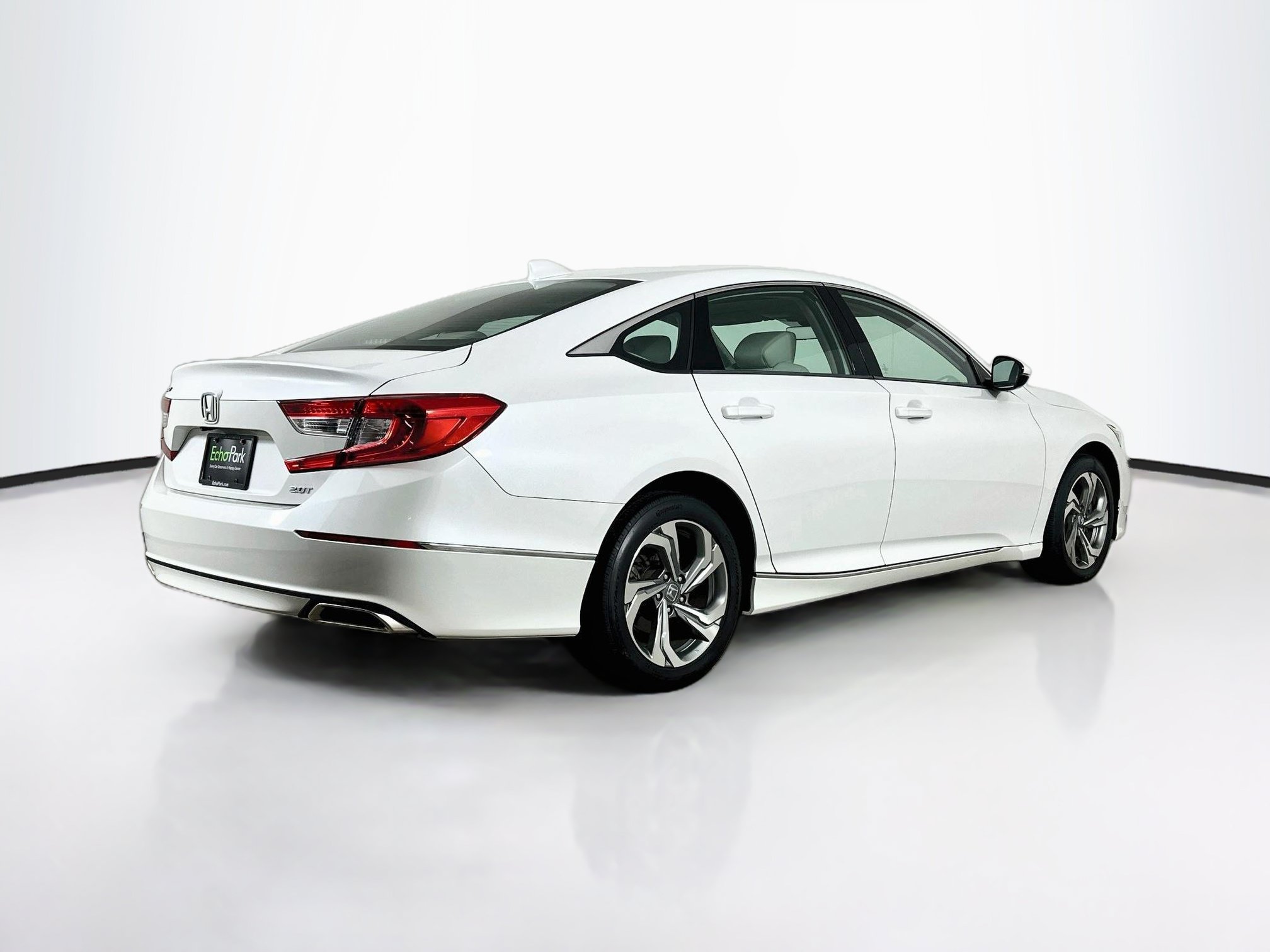 Used 2018 Honda Accord EX-L image 9