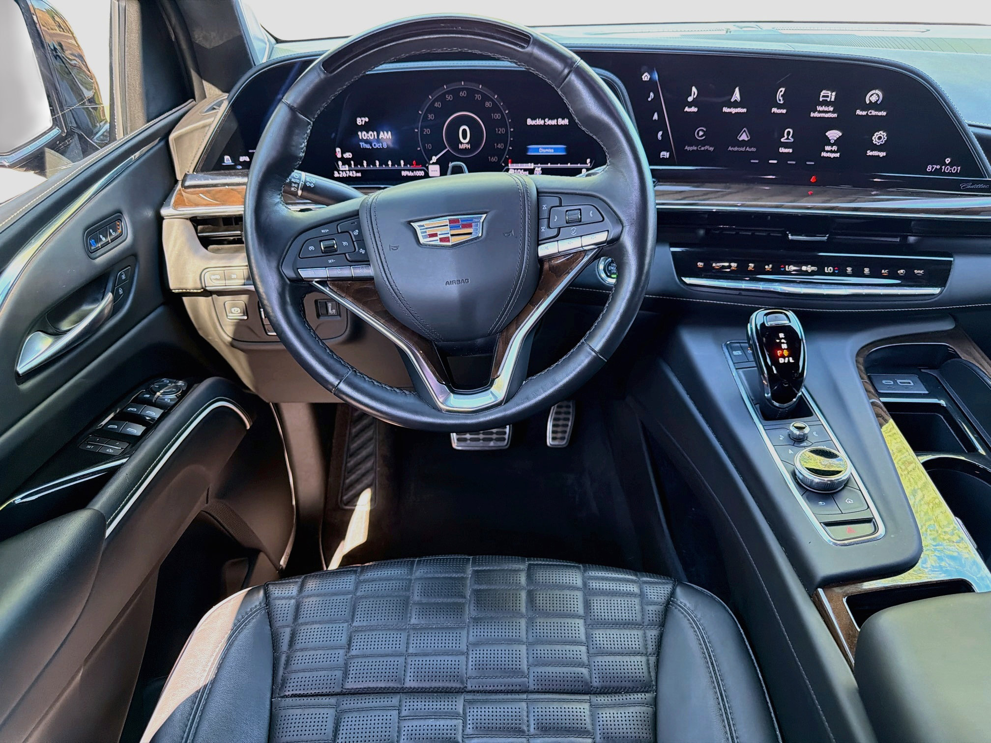 Certified 2023 Cadillac Escalade ESV Sport Platinum w/ LPO, ONYX Package AWD/4WD image 24