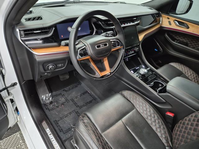 Used 2023 Jeep Grand Cherokee L Summit AWD/4WD image 22