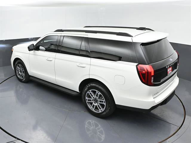 Certified 2026 Ford Expedition Active AWD/4WD image 39