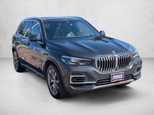 Used 2022 BMW X5 xDrive40i w/ Premium Package image 3
