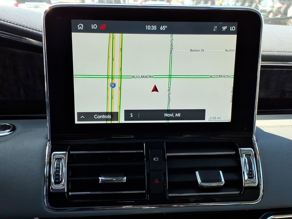 Used 2021 Lincoln Navigator Reserve w/ Luxury Package AWD/4WD image 18