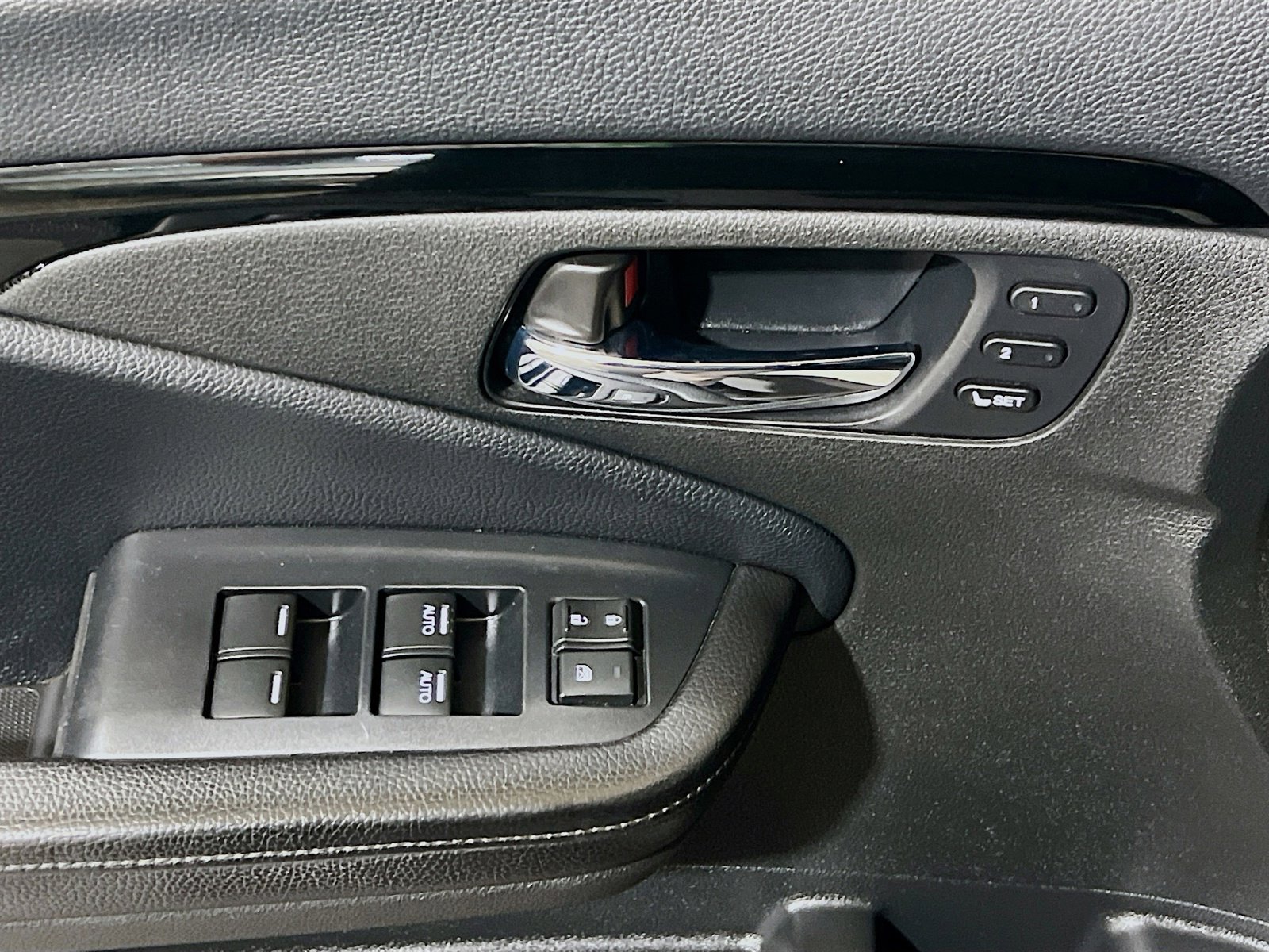 Used 2020 Honda Passport Touring image 14