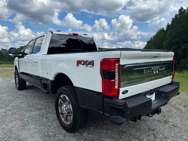 Used 2025 Ford F350 King Ranch AWD/4WD image 5