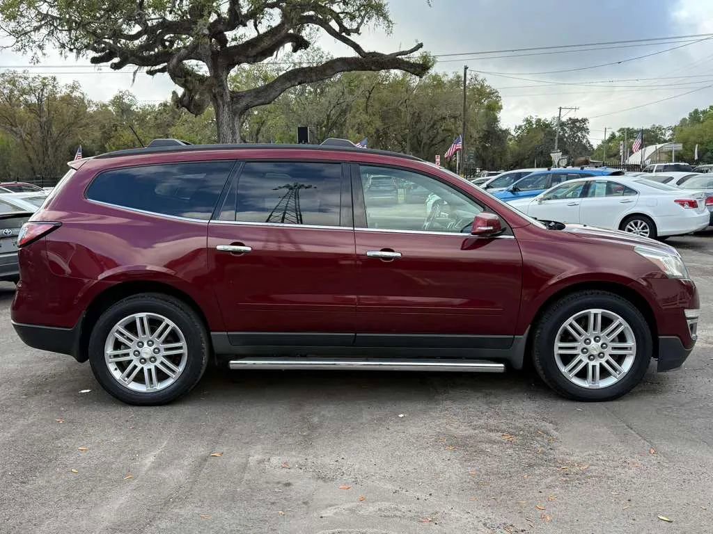 Used 2015 Chevrolet Traverse LT w/ Style and Technology Package AWD/4WD image 7