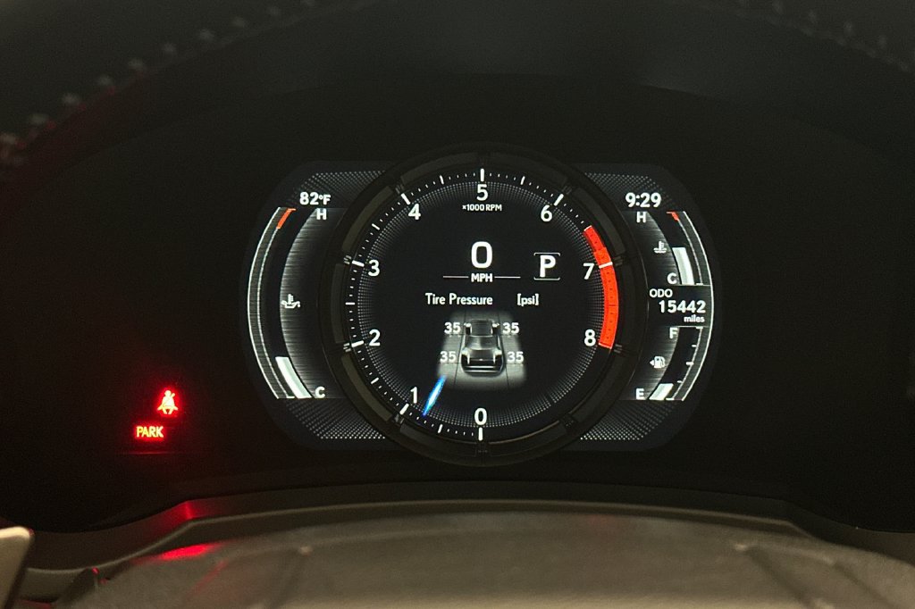 Used 2025 Lexus IS 500 RWD image 24