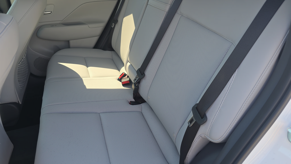 New 2026 Hyundai Kona Limited FWD image 27