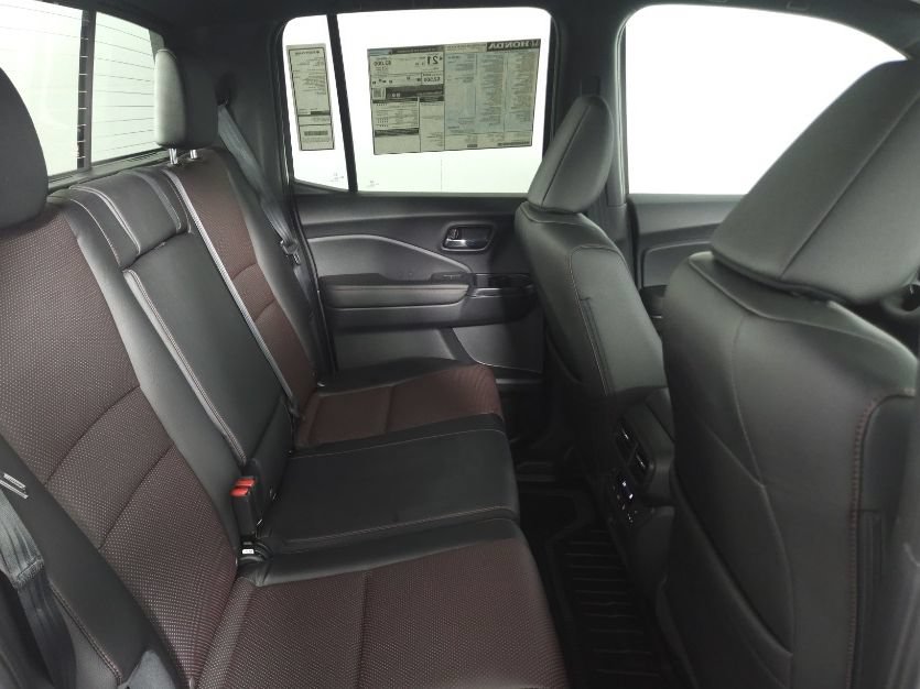New 2026 Honda Ridgeline Black Edition image 15