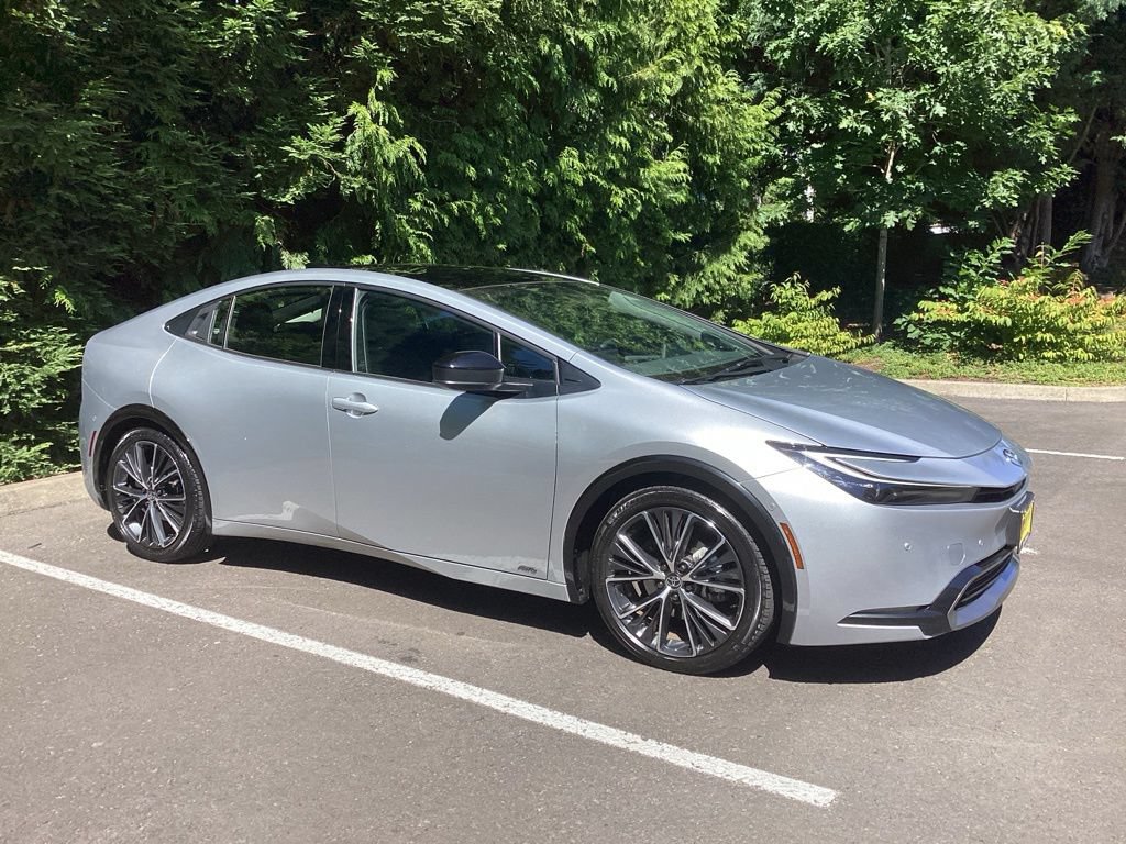 Certified 2024 Toyota Prius Limited w/ Limited Premium Package AWD/4WD image 9