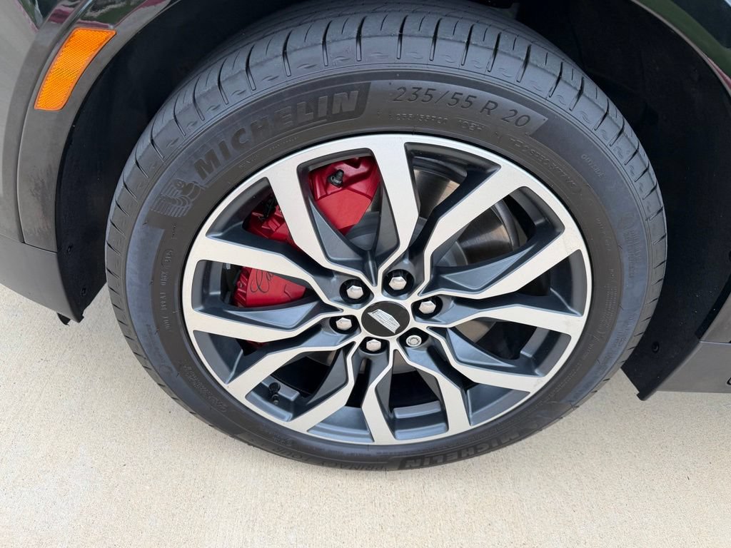 Used 2023 Cadillac XT5 Sportv w/ Technology Package AWD/4WD image 10