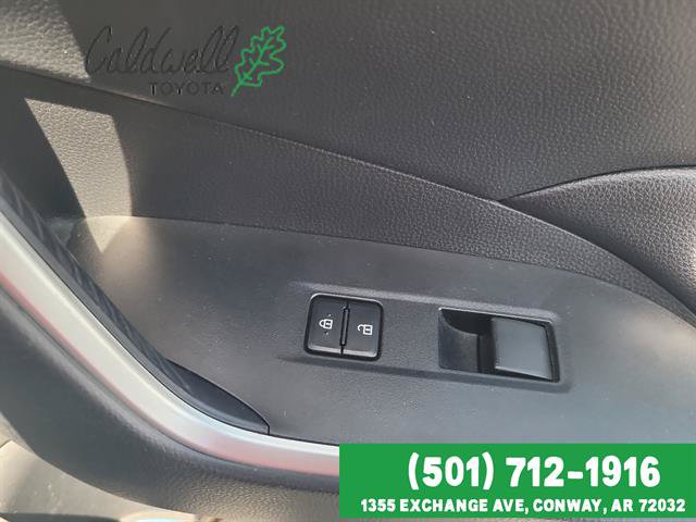 Used 2019 Toyota RAV4 XLE FWD image 24