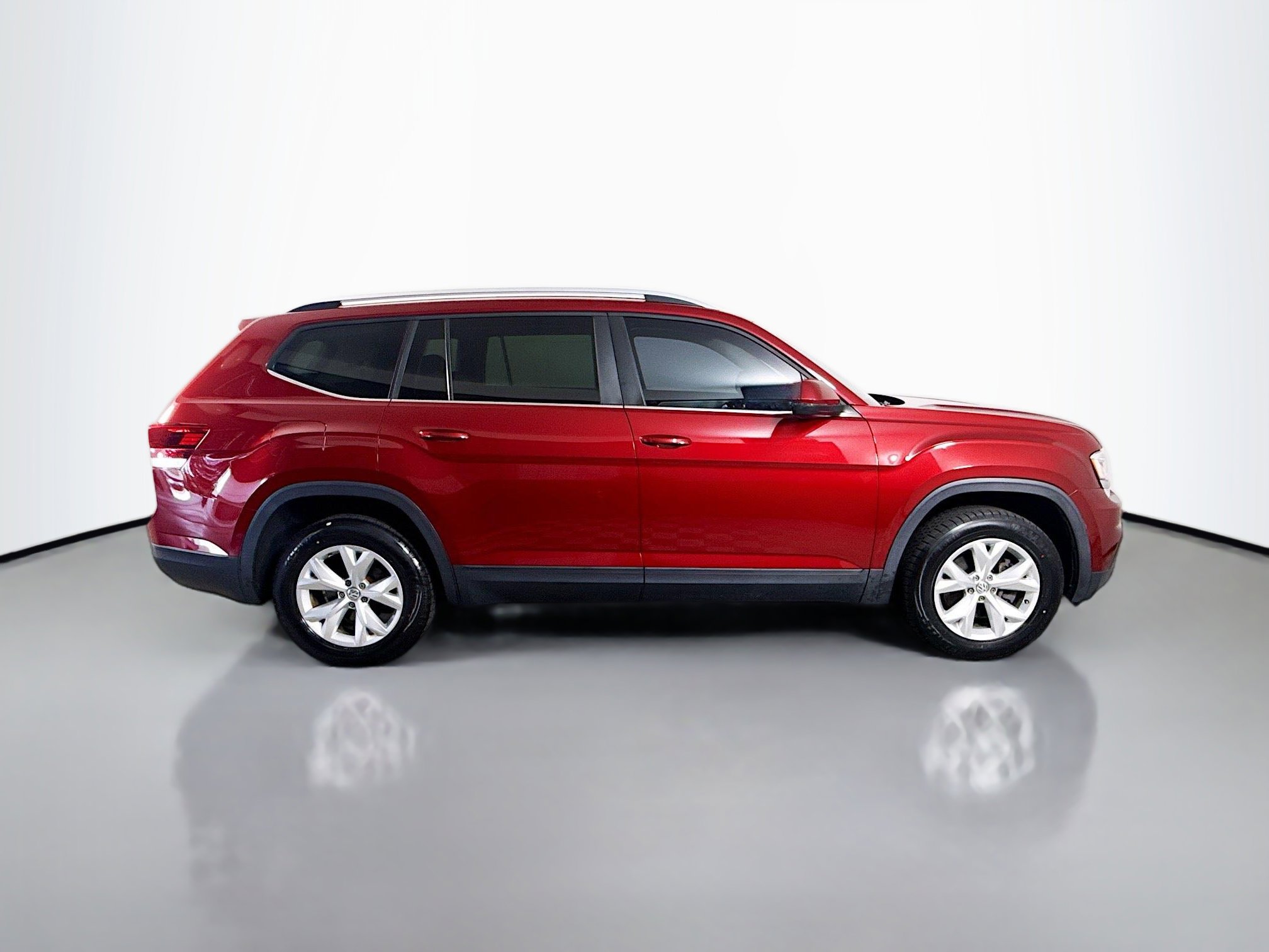 Used 2018 Volkswagen Atlas S image 11