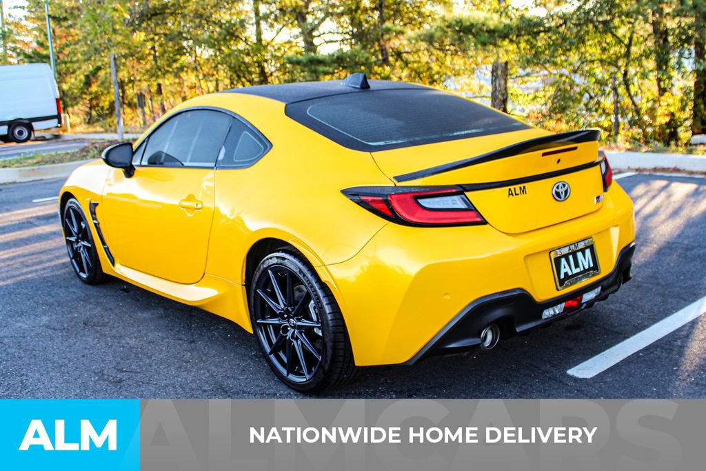 Used 2022 Toyota GR86 Premium w/ ALL Weather Mat Package (TMS) image 5