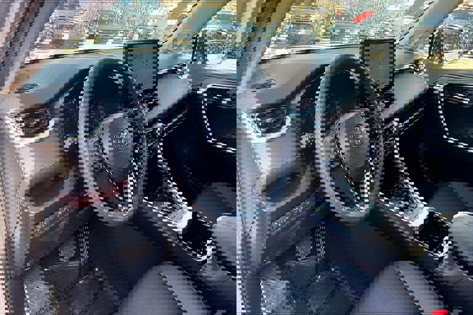 Used 2025 Toyota RAV4 Limited image 13