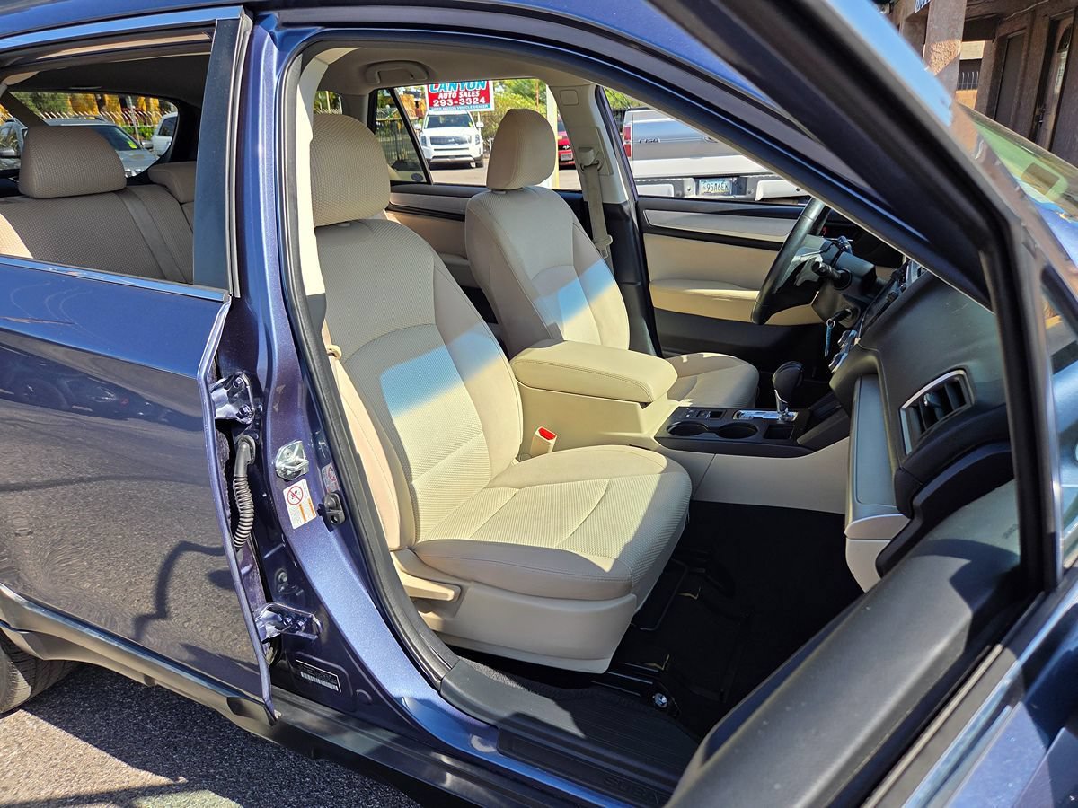 Used 2017 Subaru Outback 2.5i Premium w/ Popular Package #2 AWD/4WD image 46