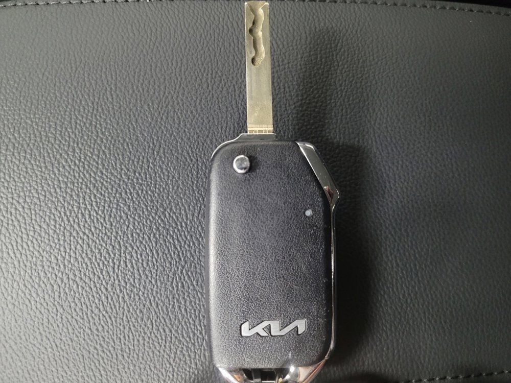 Used 2025 Kia Soul LX w/ LX Technology Package image 32