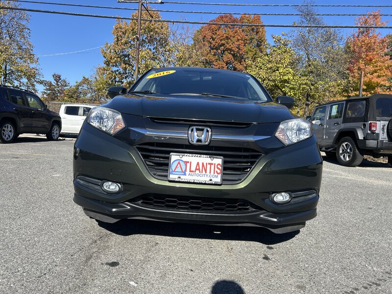 Used 2016 Honda HR-V EX image 2