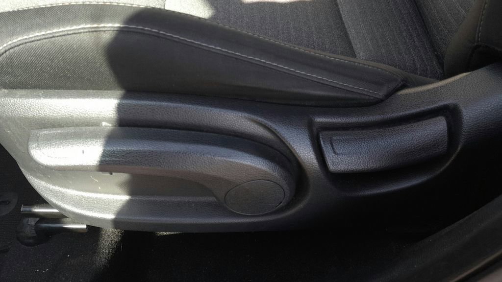 Used 2020 Kia Soul S FWD image 18
