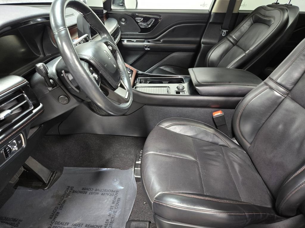 Used 2022 Lincoln Aviator Reserve w/ Equipment Group 201A image 10