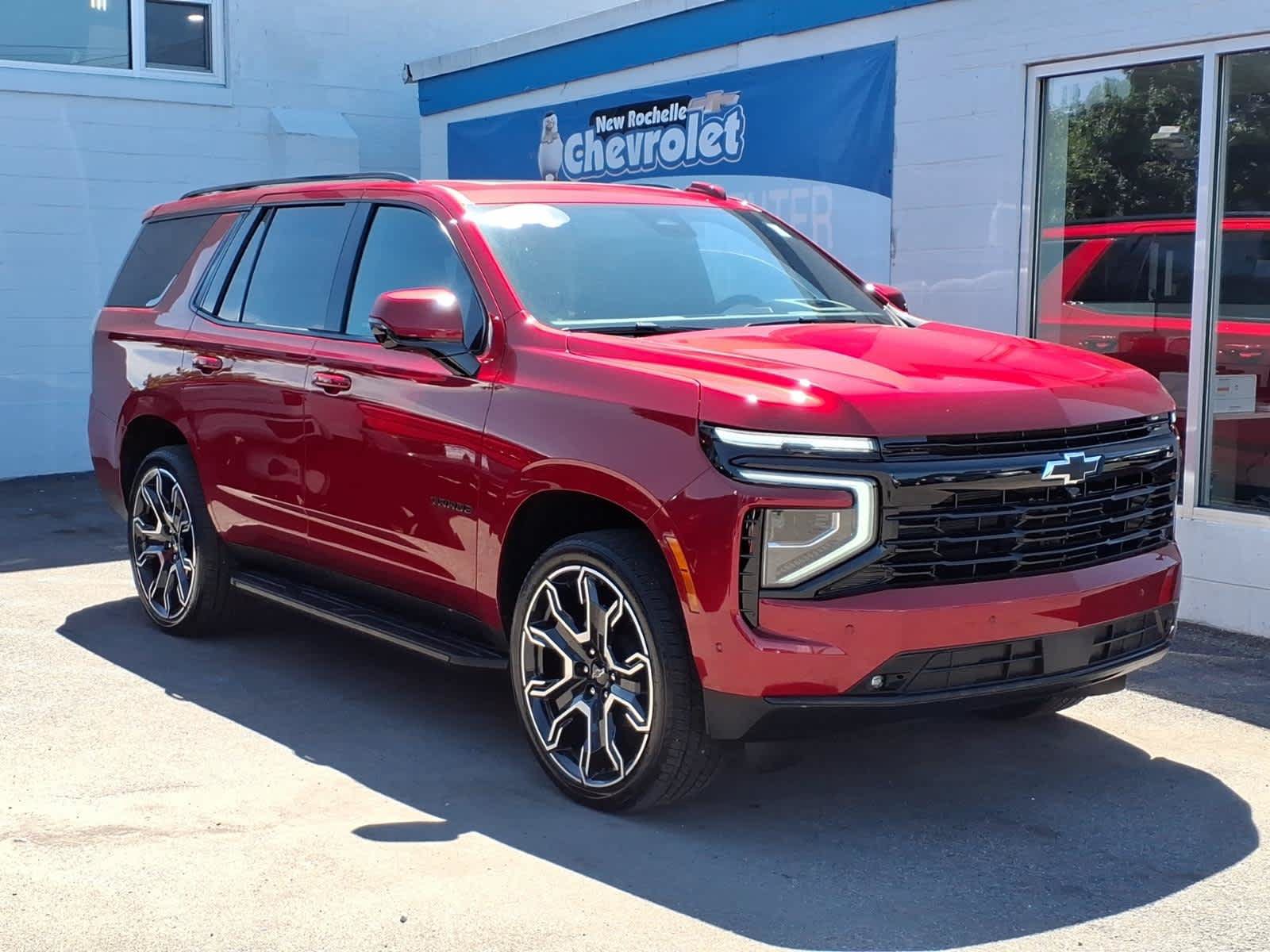 Used 2025 Chevrolet Tahoe RST w/ Comfort Package AWD/4WD image 1
