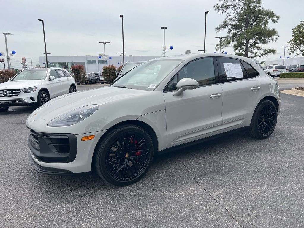 Used 2024 Porsche Macan GTS AWD/4WD image 7
