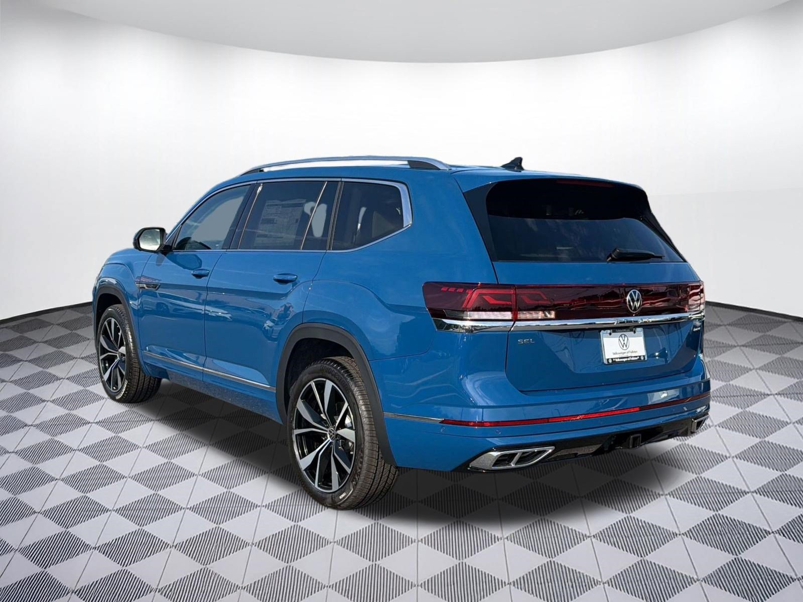New 2026 Volkswagen Atlas SEL Premium R-Line AWD/4WD image 3