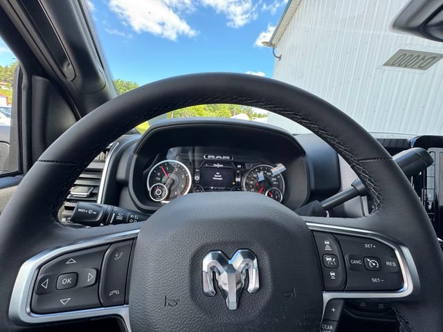 New 2026 RAM 2500 Big Horn AWD/4WD image 25