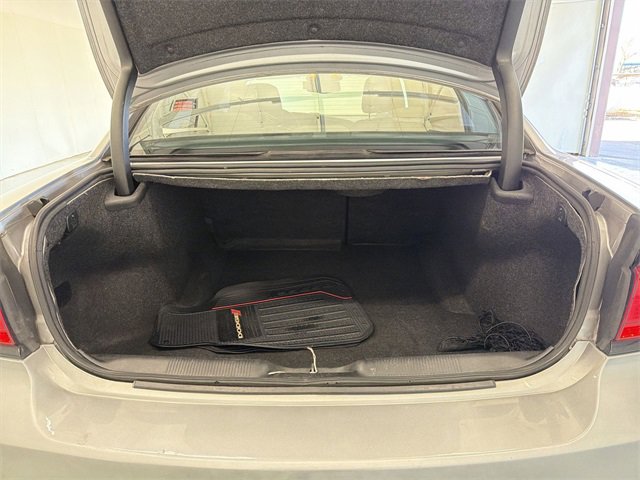 Used 2014 Dodge Charger SE w/ Sport Appearance Group image 15