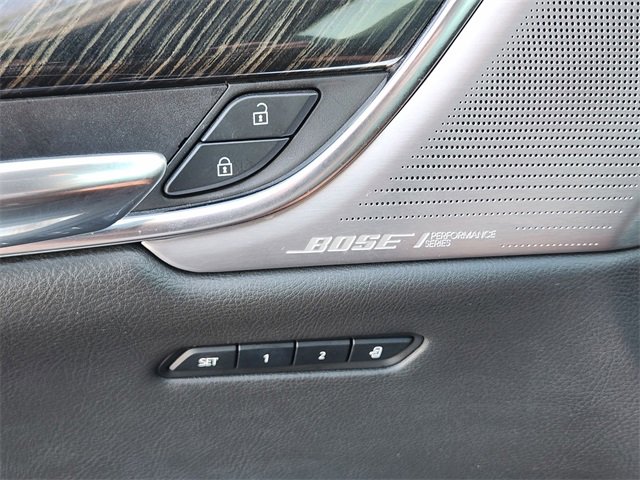 Used 2021 Cadillac XT6 Premium Luxury image 31