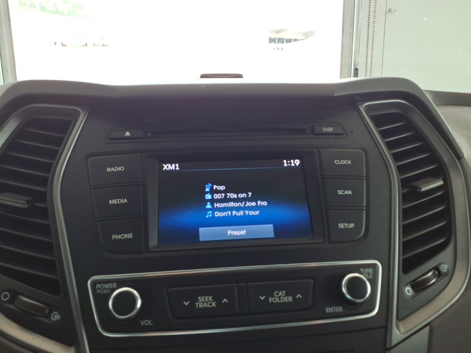 Used 2017 Hyundai Santa Fe Sport AWD/4WD image 20