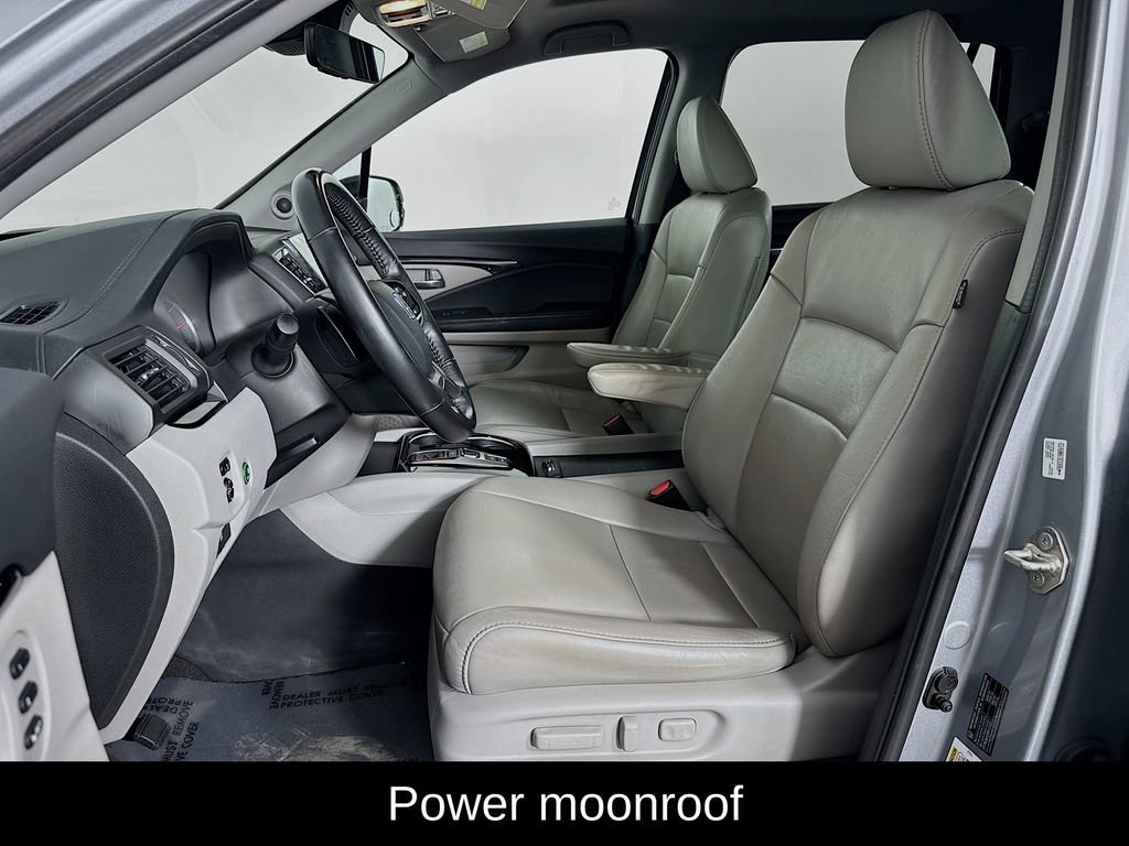 Used 2019 Honda Pilot Touring image 10