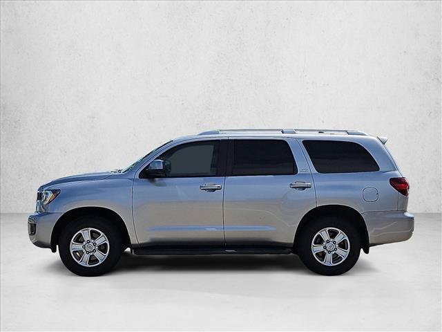 Used 2018 Toyota Sequoia SR5 RWD image 9