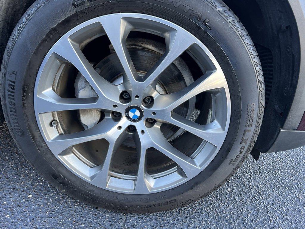 Used 2020 BMW X5 xDrive40i w/ Executive Package image 51