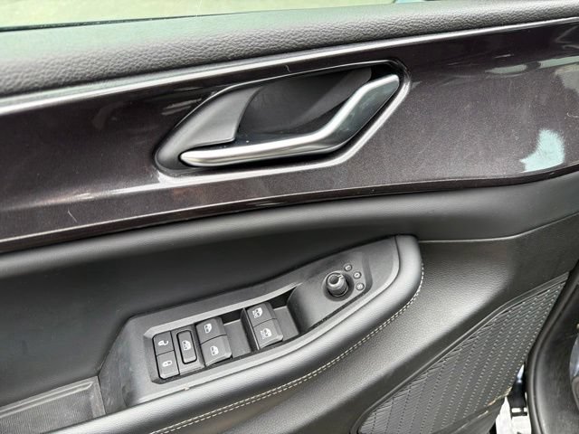 Used 2023 Jeep Grand Cherokee L Laredo w/ Luxury Tech Group I AWD/4WD image 27