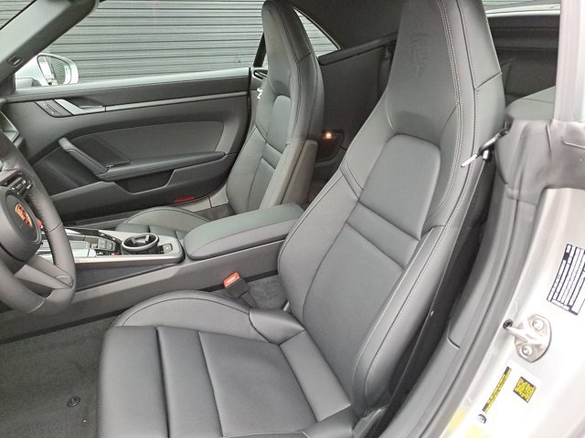 New 2026 Porsche 911 Carrera 4S image 5