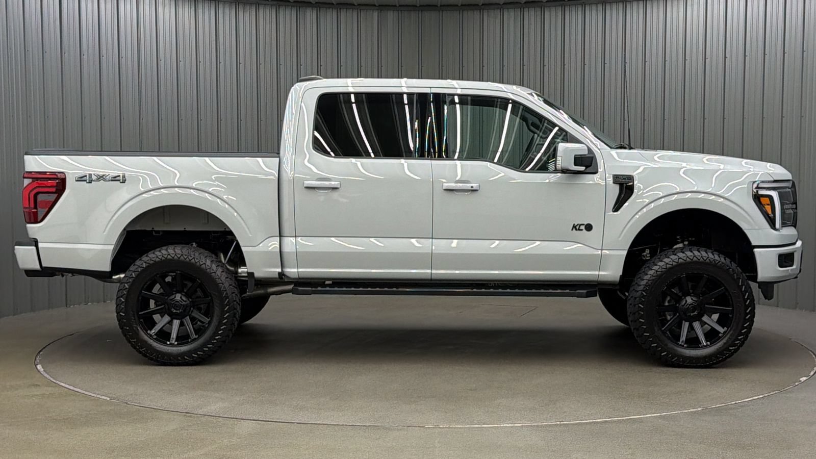 Used 2026 Ford F150 Lariat AWD/4WD image 6