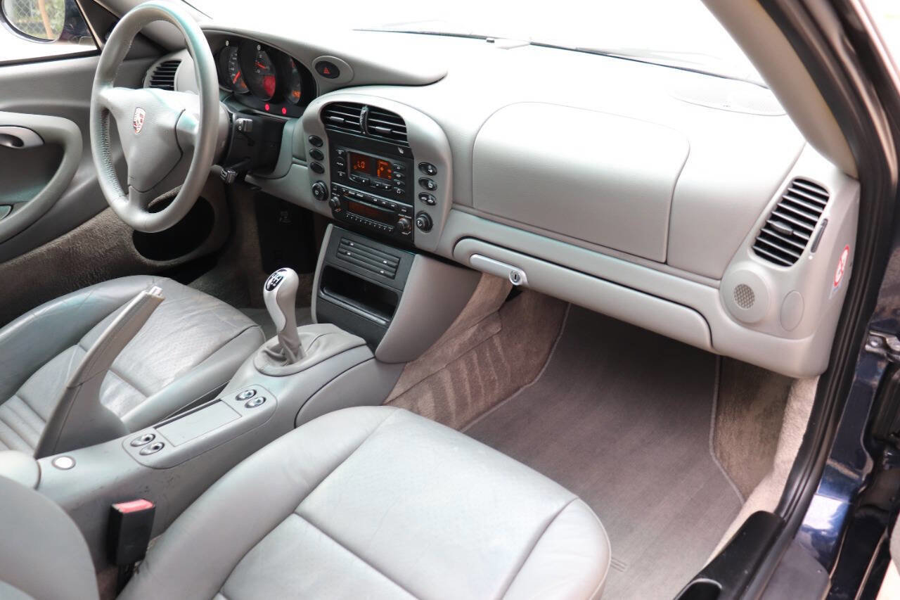 Used 2003 Porsche 911 Carrera image 21