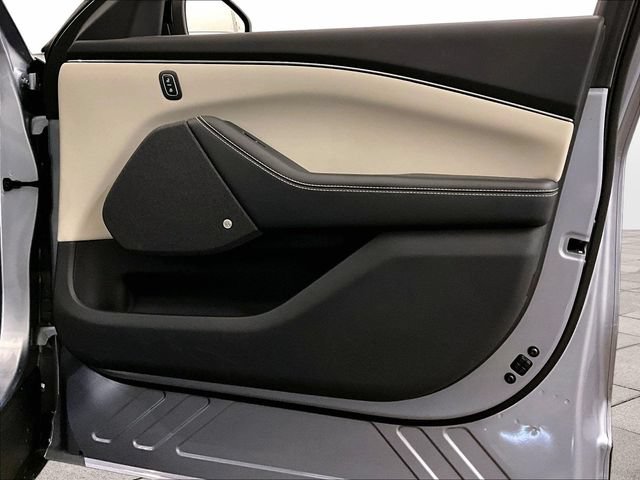 Certified 2022 Ford Mustang Mach-E Premium AWD/4WD image 23