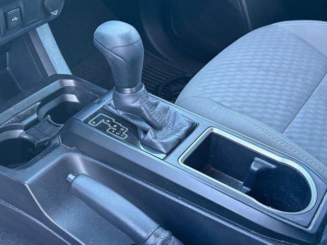 Used 2022 Toyota Tacoma SR AWD/4WD image 12
