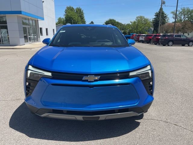 Used 2024 Chevrolet Blazer EV LT AWD/4WD image 6